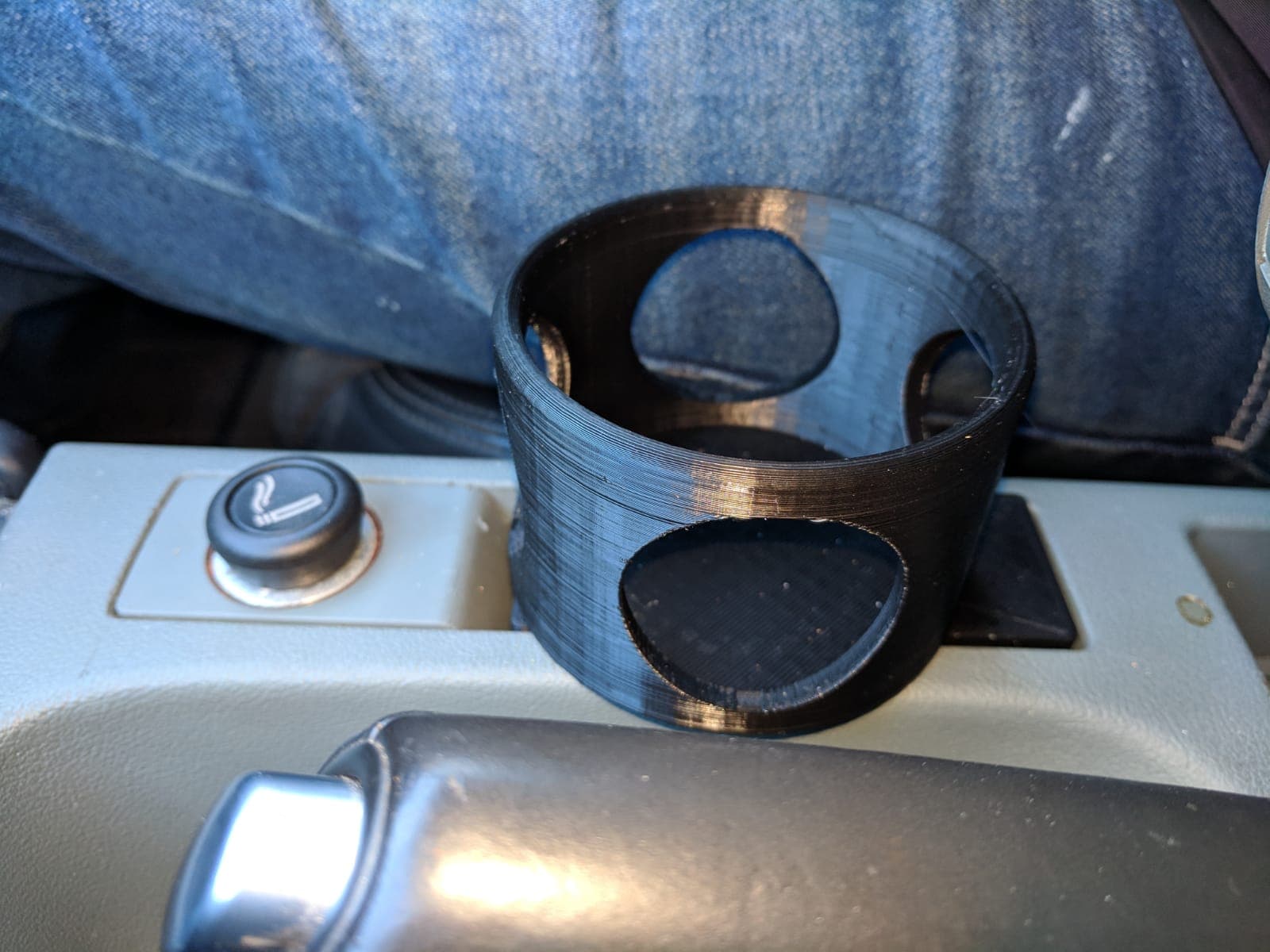 Photo of Audi A3 8P coin to cup holder