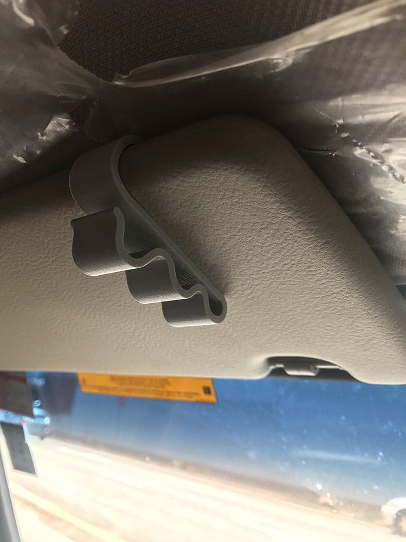 Sunglasses Car Clip Support - image 2 of 3