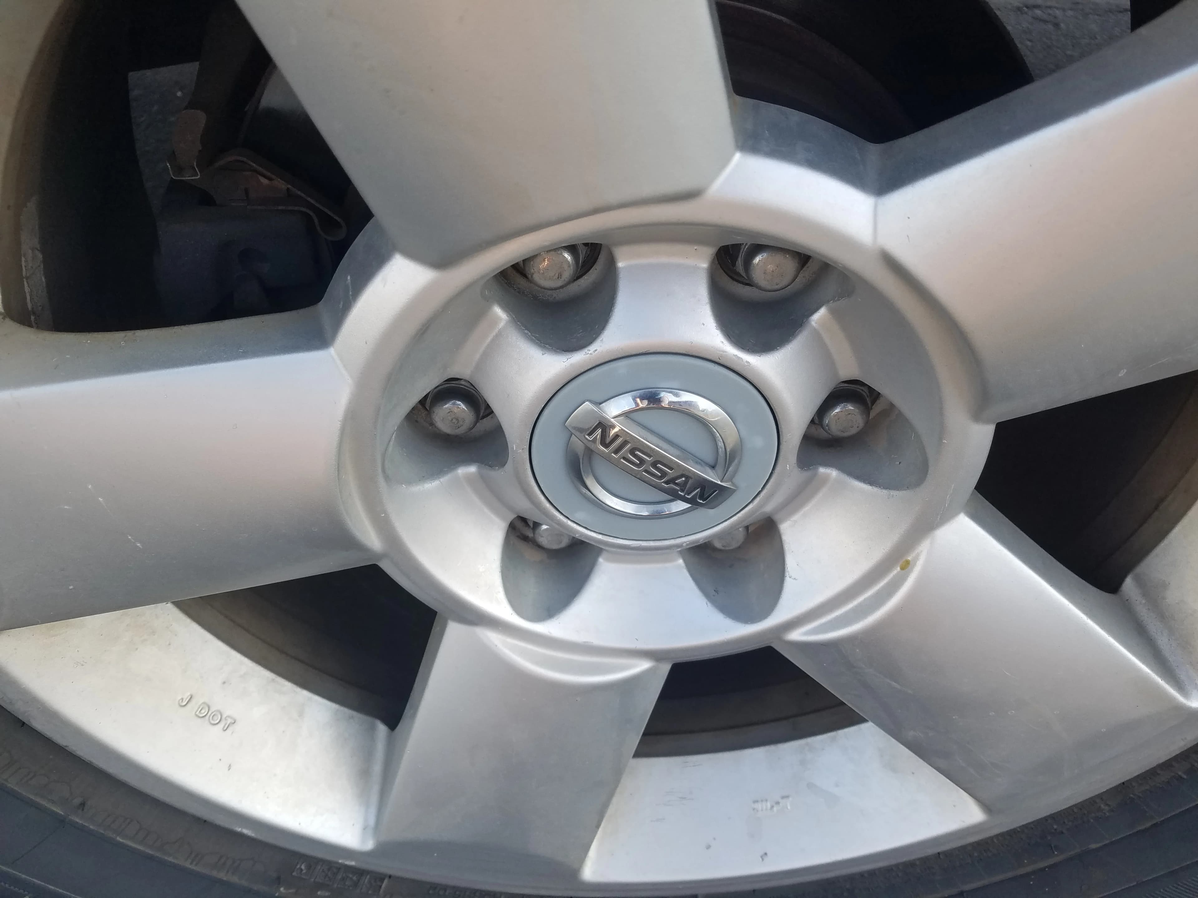 Nissan Titan Center Cap - image 3 of 3
