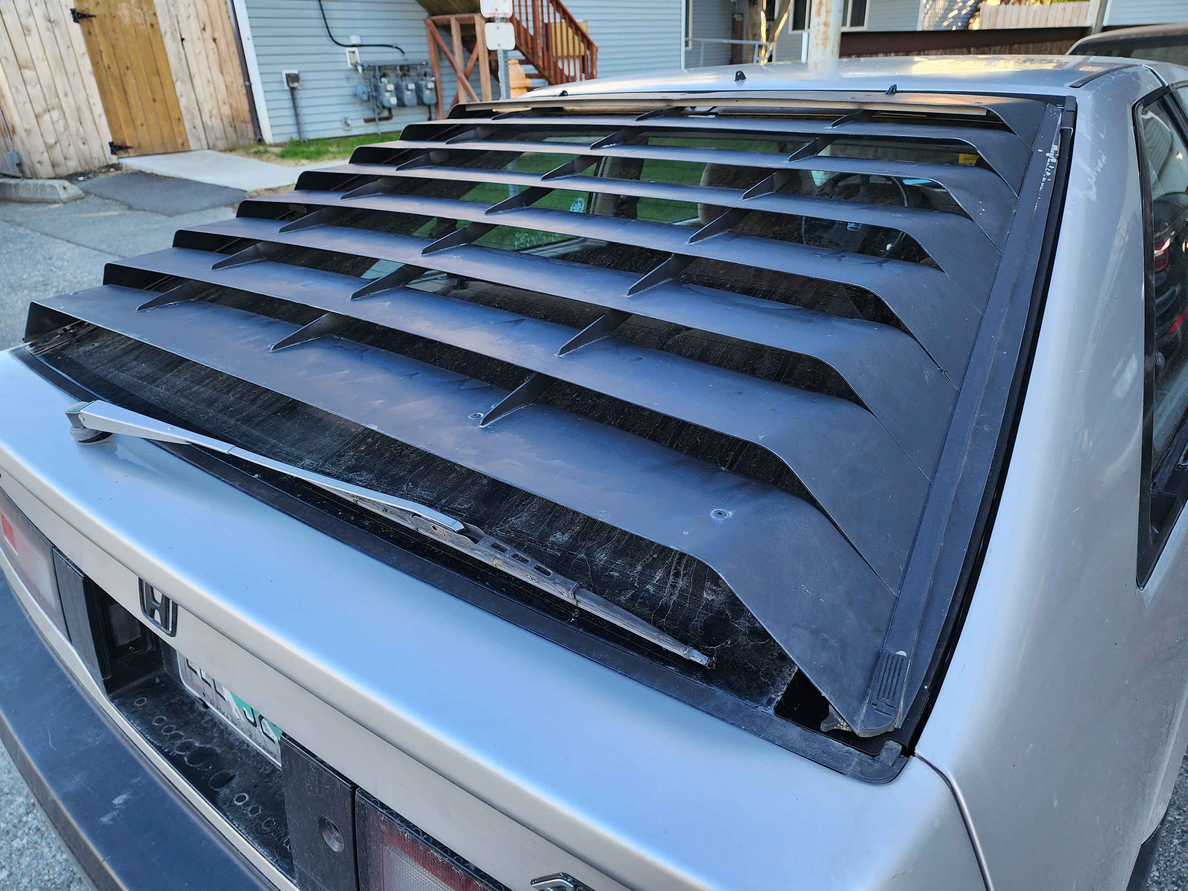3rd Generation Honda Accord Hatchback Louver Clip - image 3 of 3