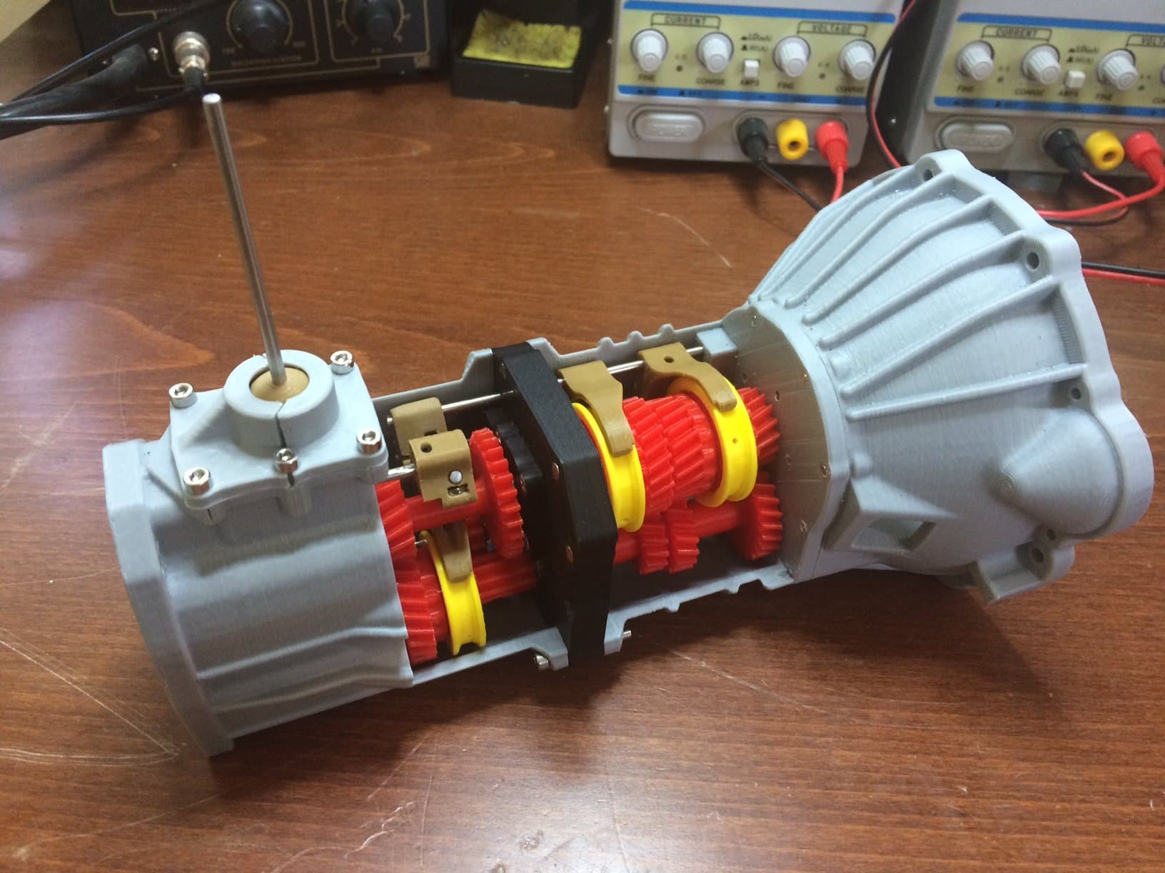Working 5 speed transmission model for Toyota 22RE engine - image