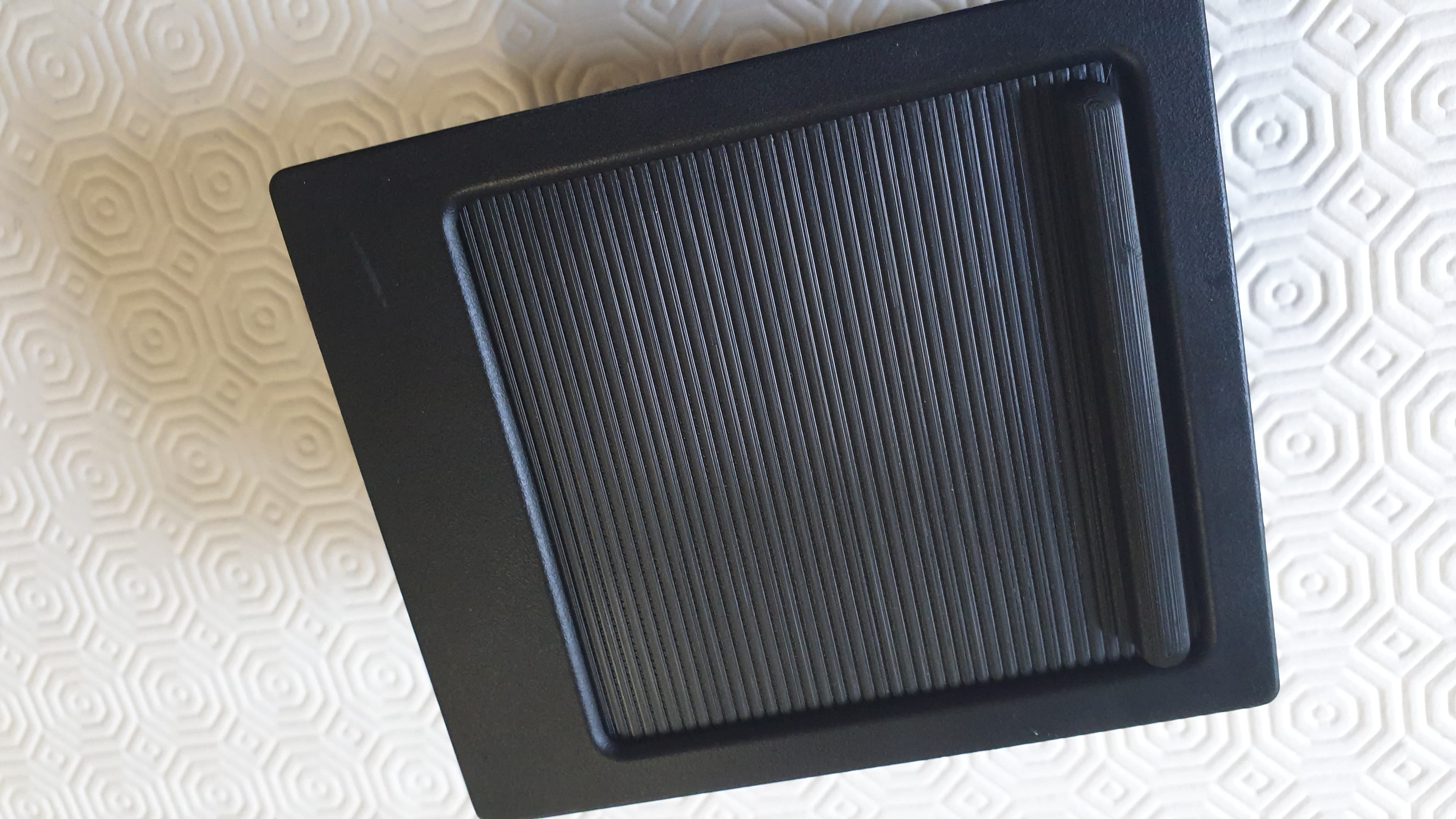 central Box cover for BMW E39 - image 2 of 2