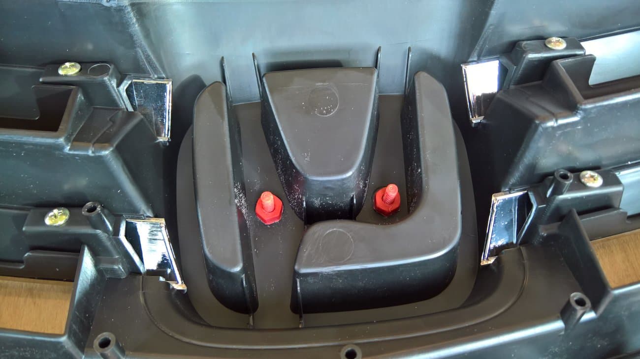 Honda Emblem with M5 (5mm) screws - image 3 of 3