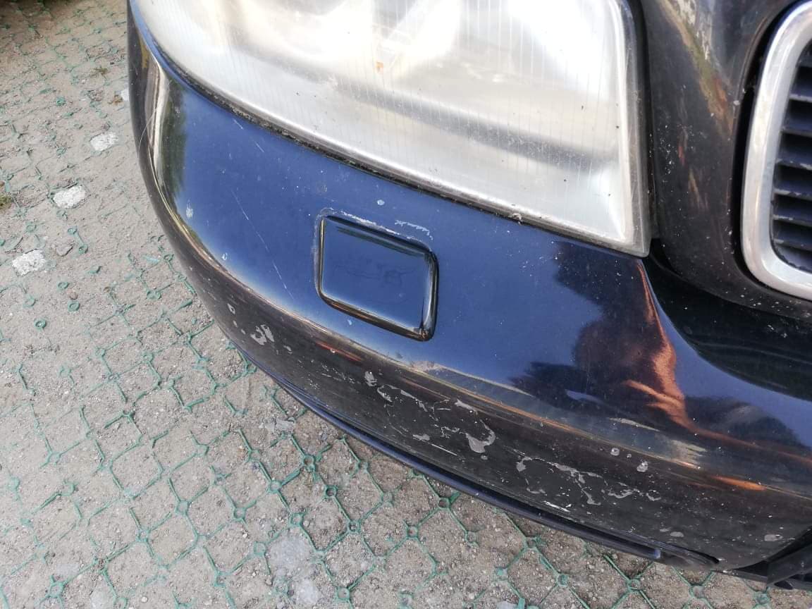 Audi S4 B5 washer cap - image 1 of 3