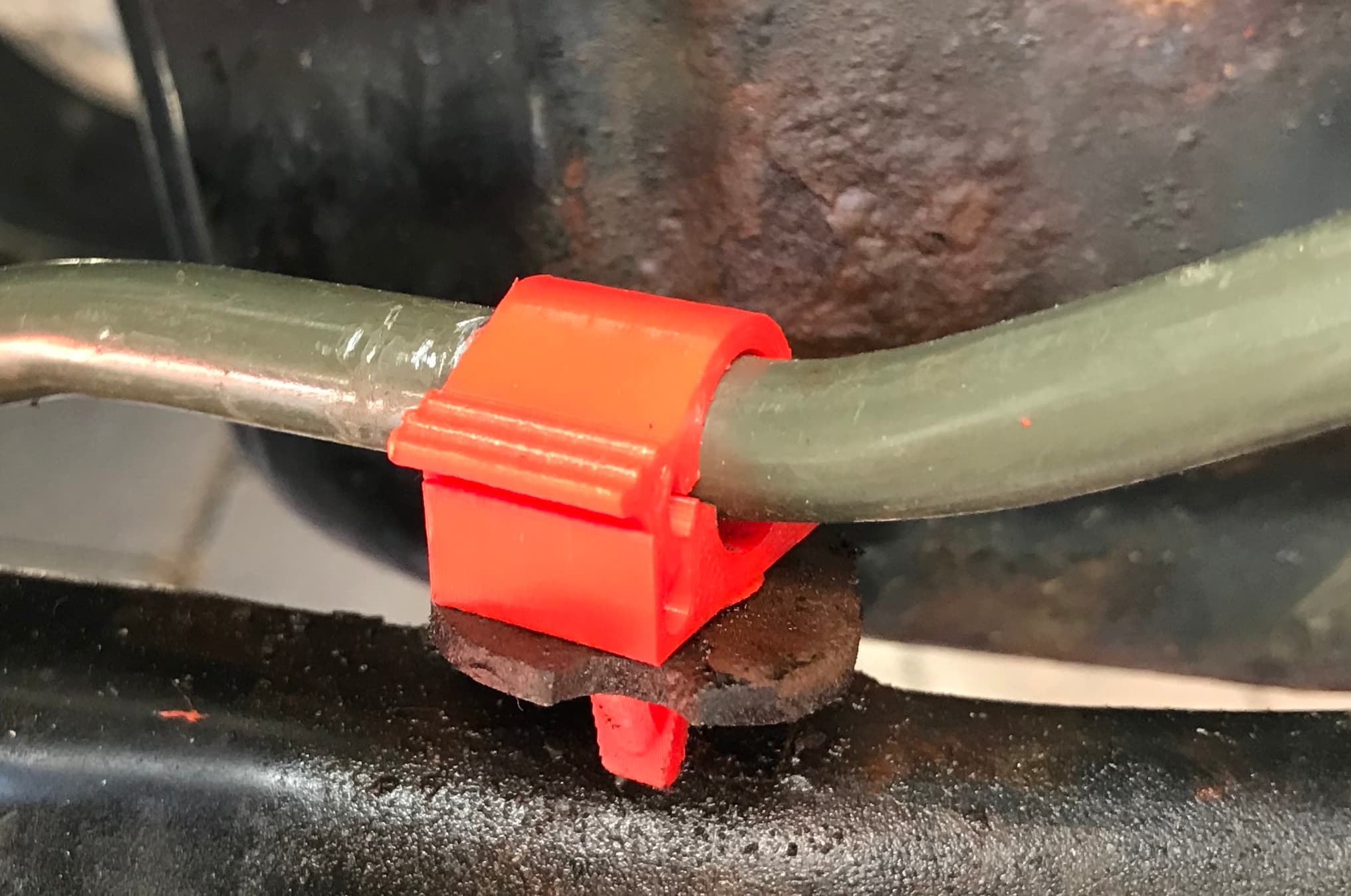 Photo of Honda tubing snap clip