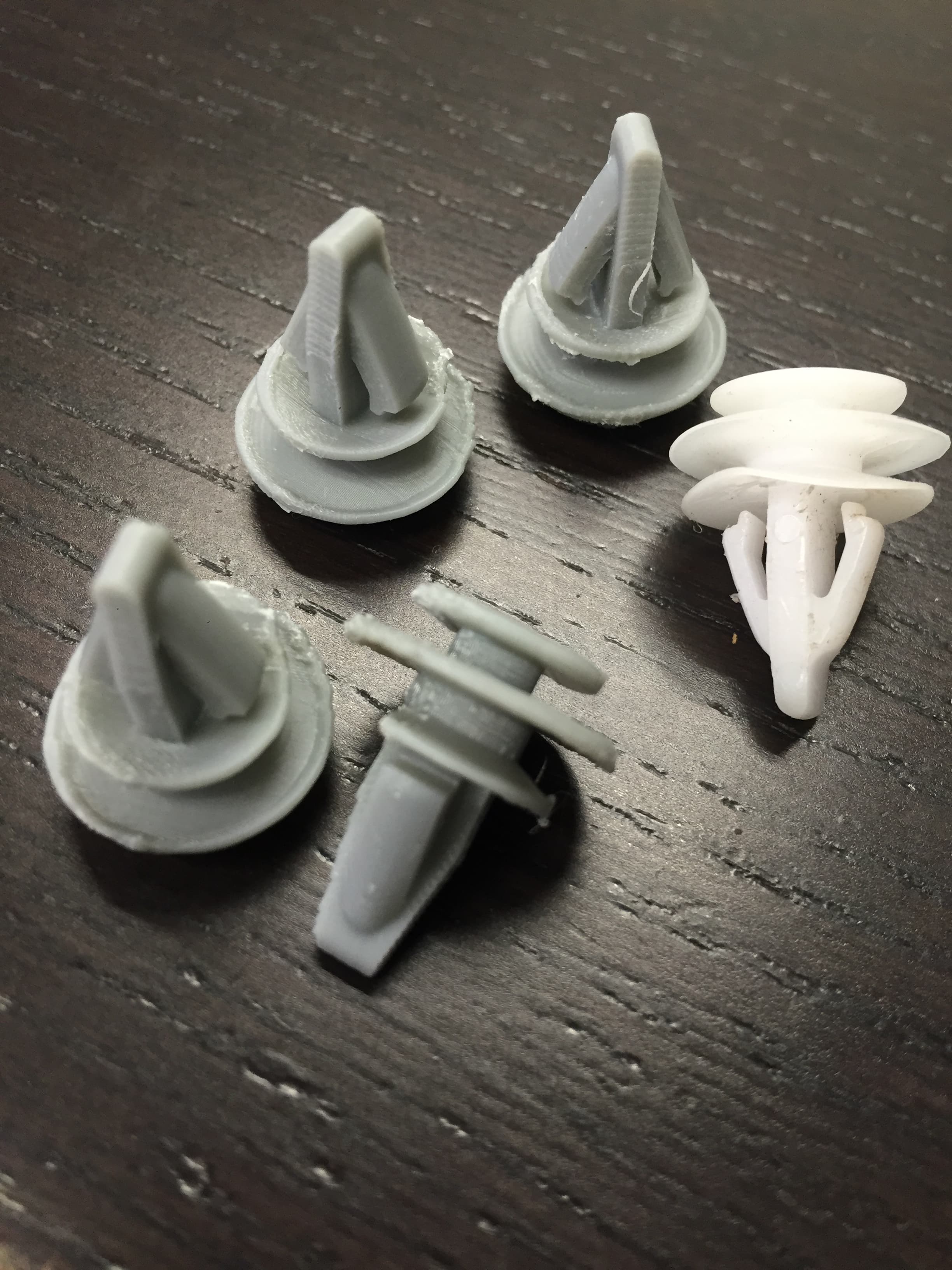 Honda Plastic Clip (8mm, maybe?) - image 2 of 3