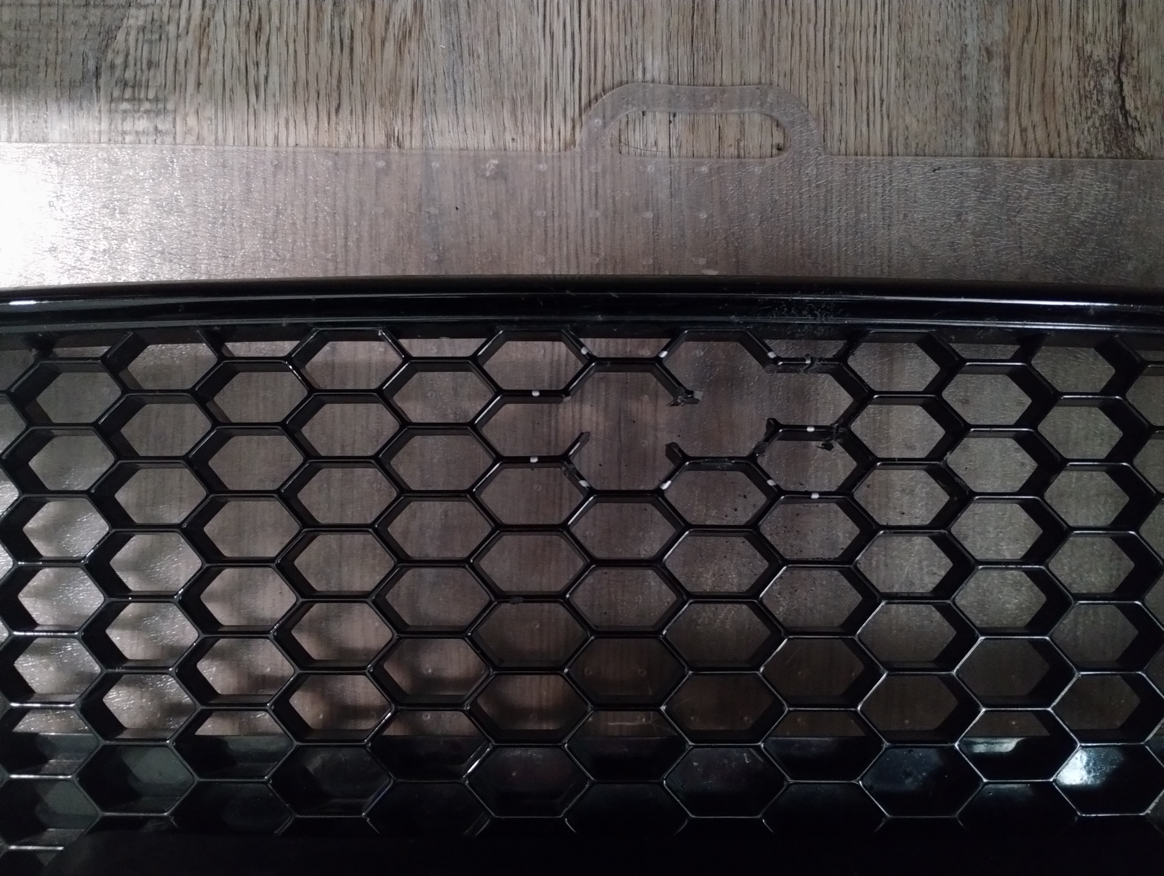 Ford Focus ST Grill Insert - image 2 of 3