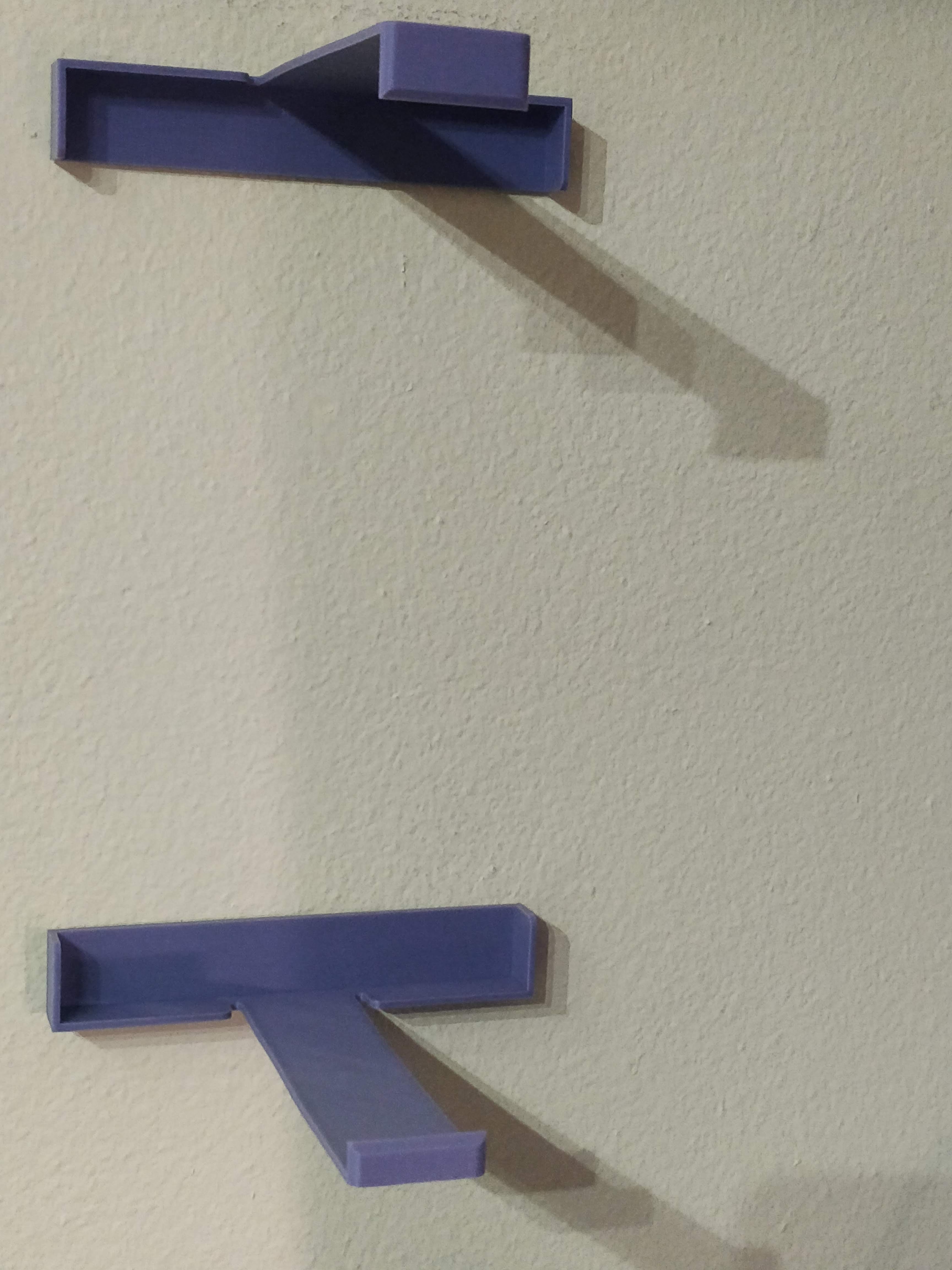 Tissue Box Holder Wall Mount - customizable / parametric - image 1 of 3