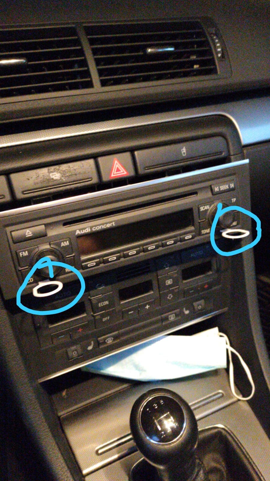 Radio unlocking tool for Audi - image 1 of 3