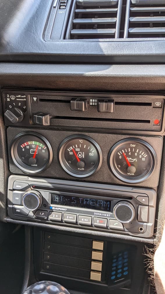 VW Scirocco VDO Blende Mittelkonsole - image 1 of 3