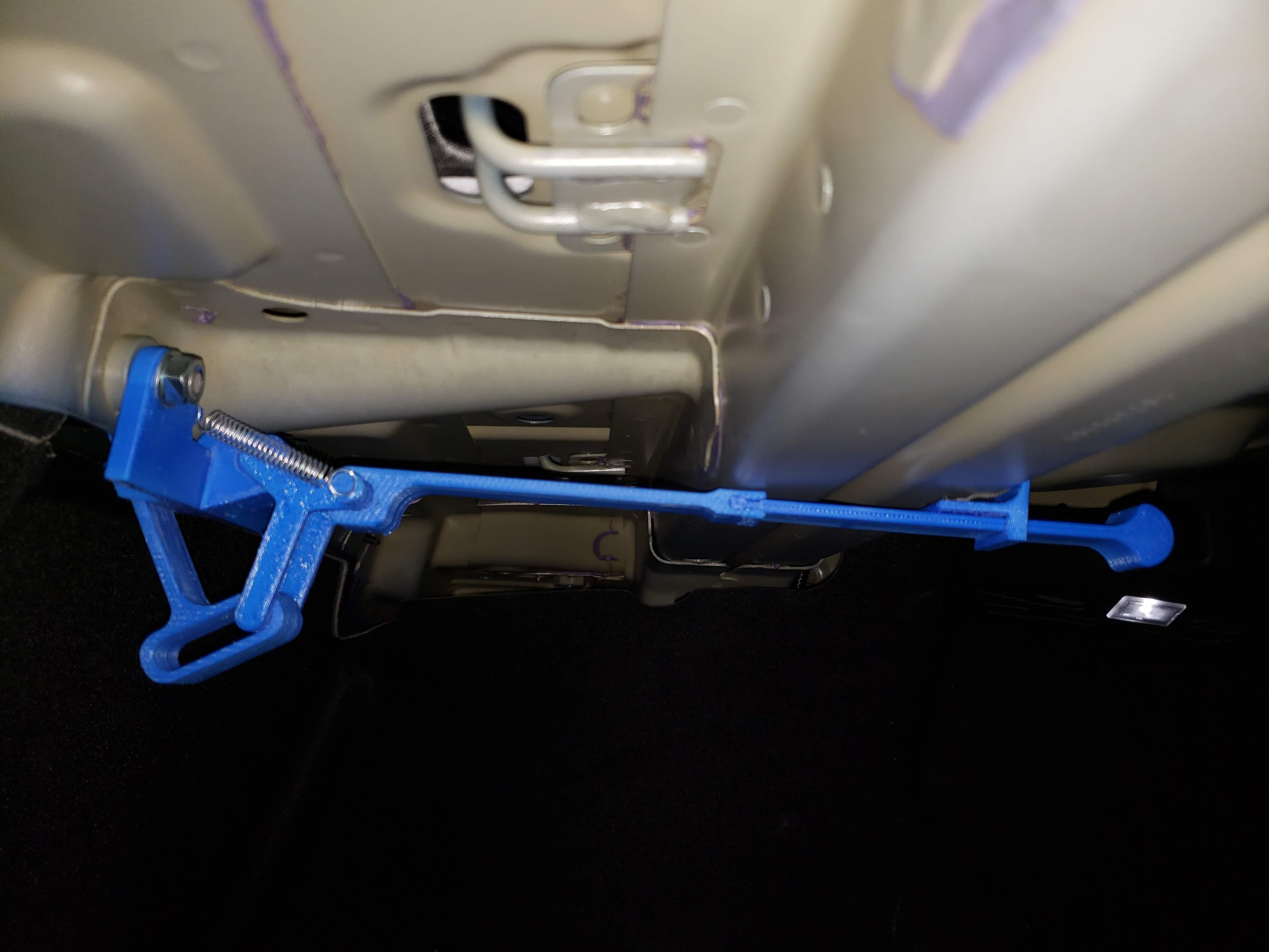 Tesla Model 3 rear seat lock - image 3 of 3