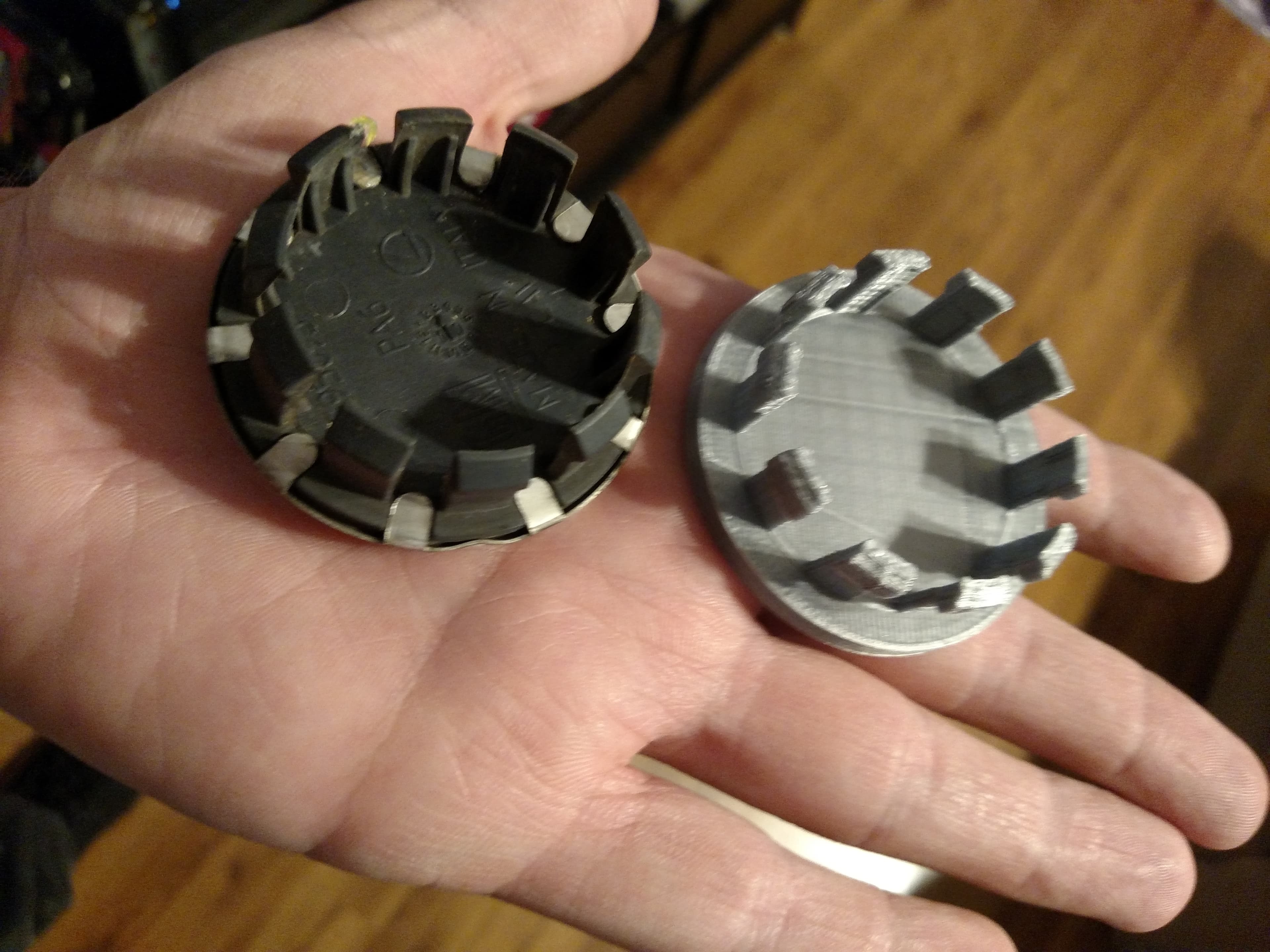 Chevy Cobalt Rim Center Cap - image 2 of 3