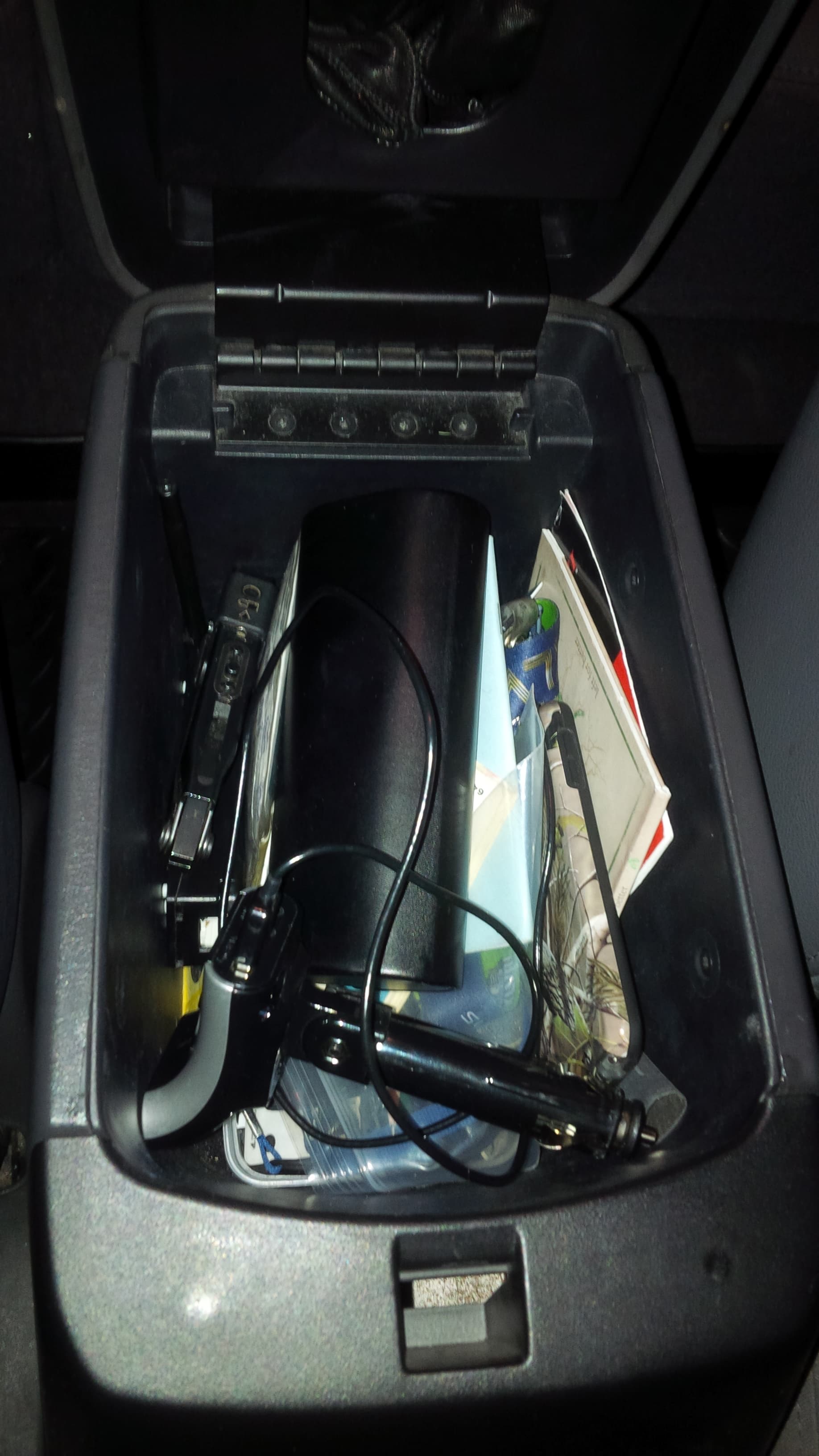 Ford Escape Console Organizer - image 1 of 3