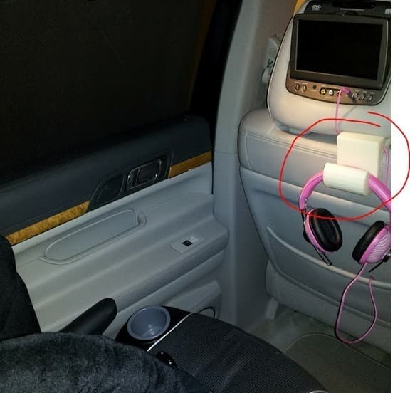 Headrest Headphone Hook System - image 3 of 3