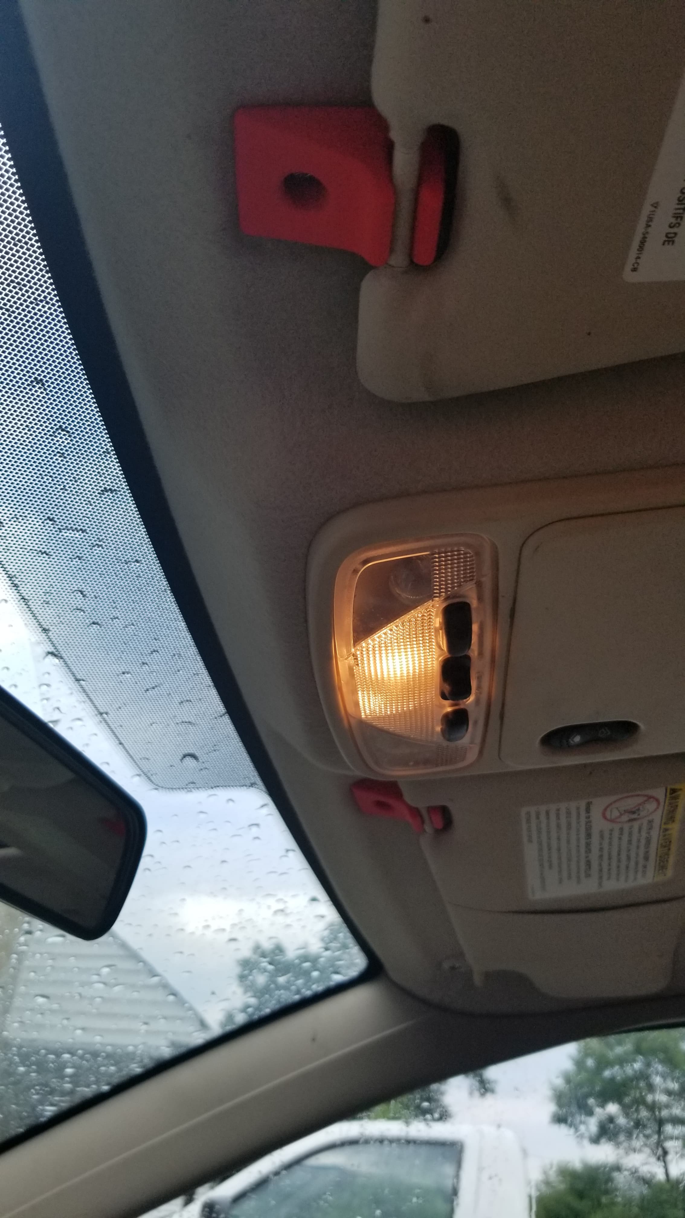 Photo of Ford Focus visor retainer