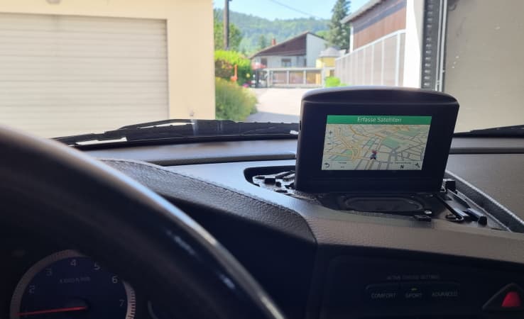 Volvo S60 V70 R P2 RTI Retrofit - image 2 of 2