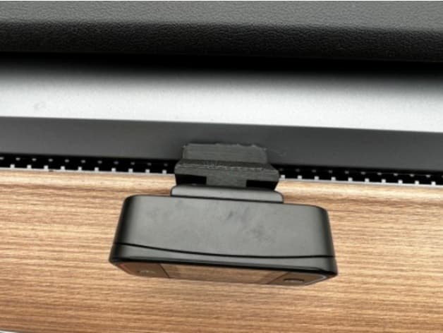 Saphe drive pro holder - Tesla Model 3 - image 2 of 5