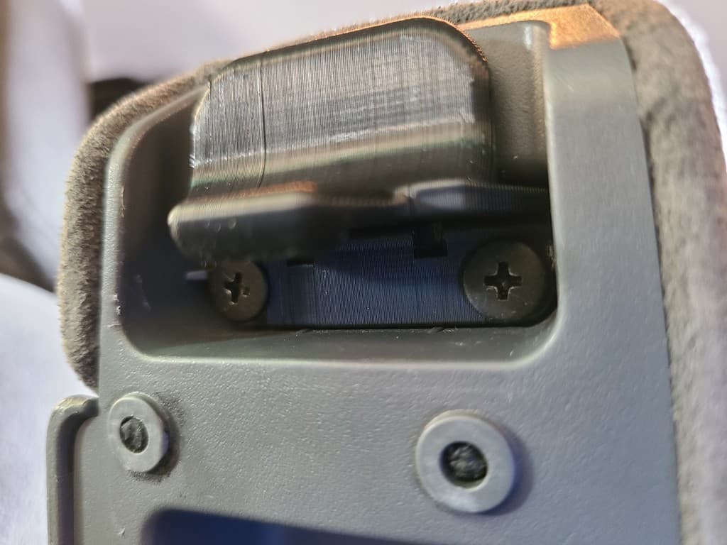 Center Console Latch - 2004/2005 Honda Civic/Accord - image 3 of 5