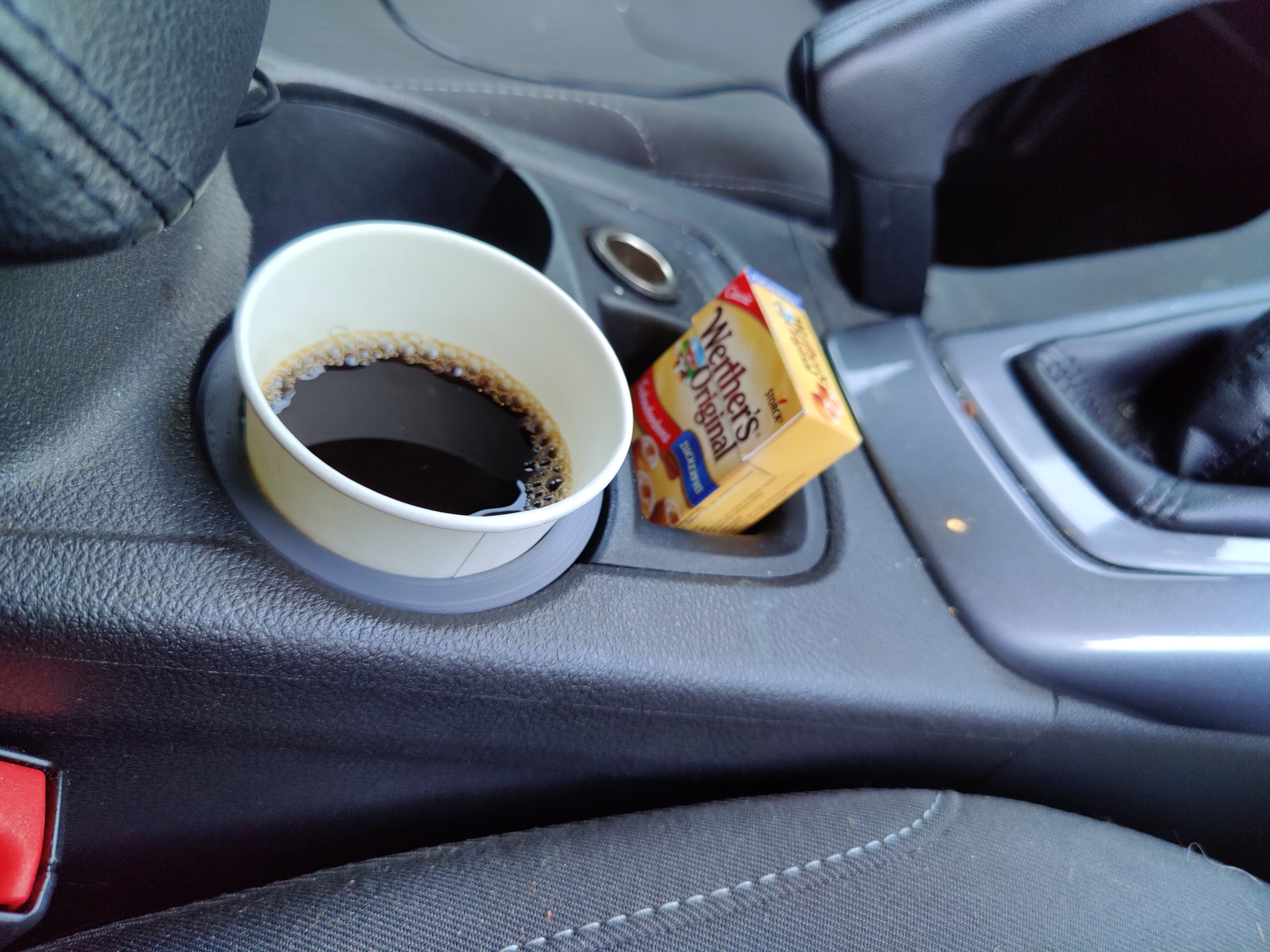 Ford Focus cup holder mod - image 2 of 5