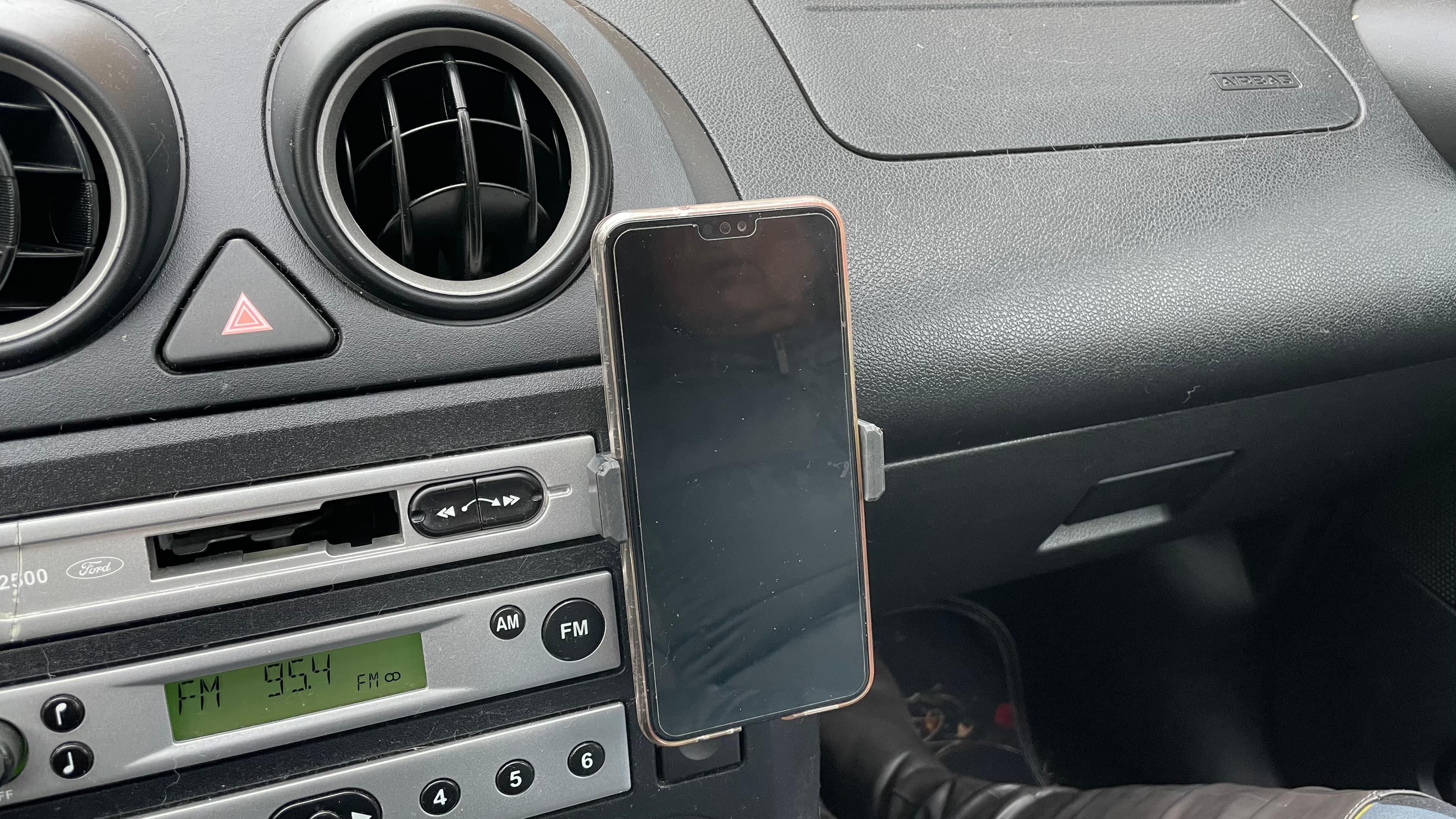 Blank switch on Ford Fiesta - image 3 of 3