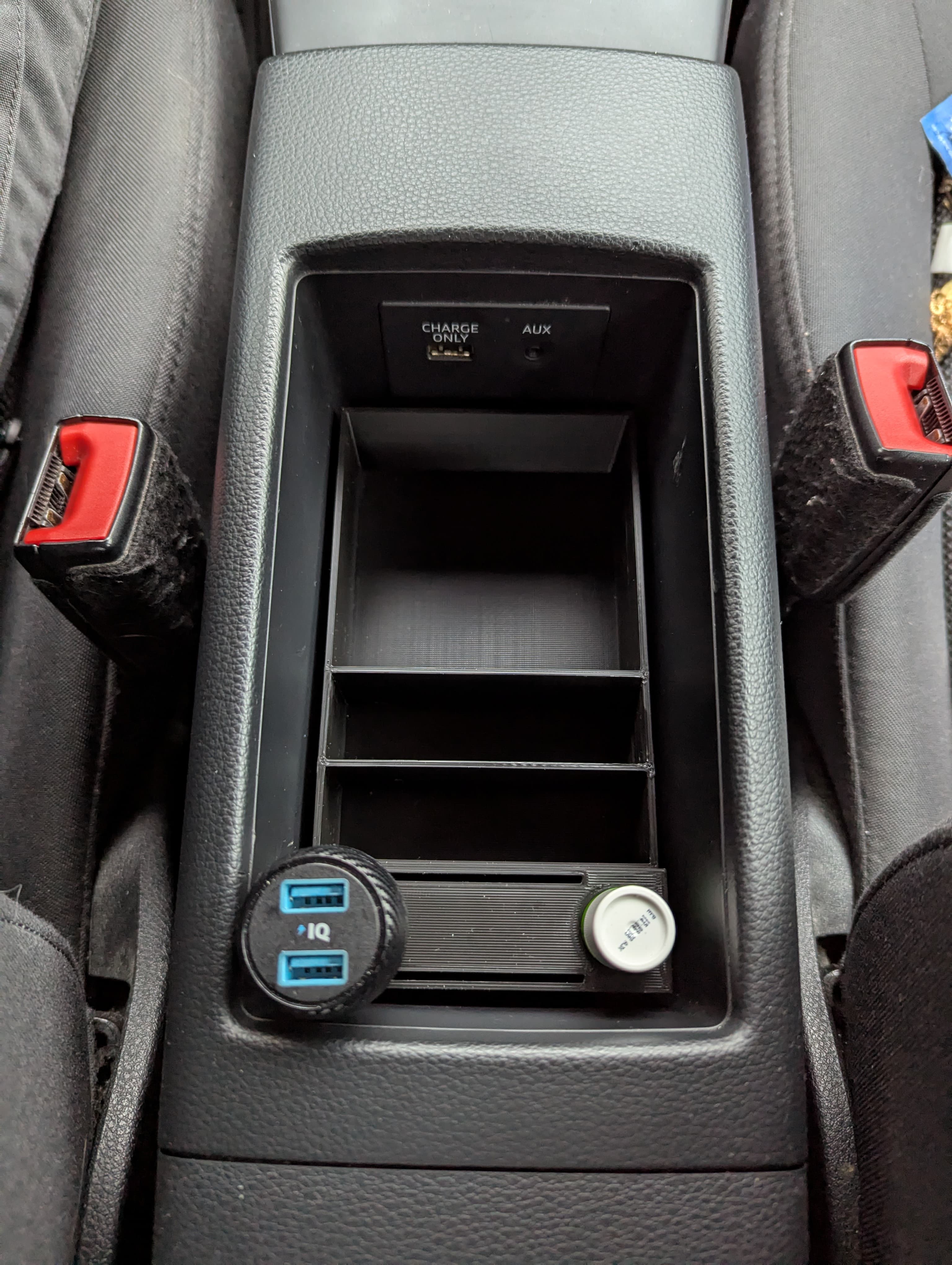 Center Console Organizer  - Audi A3 8V 2018 - image 4 of 5