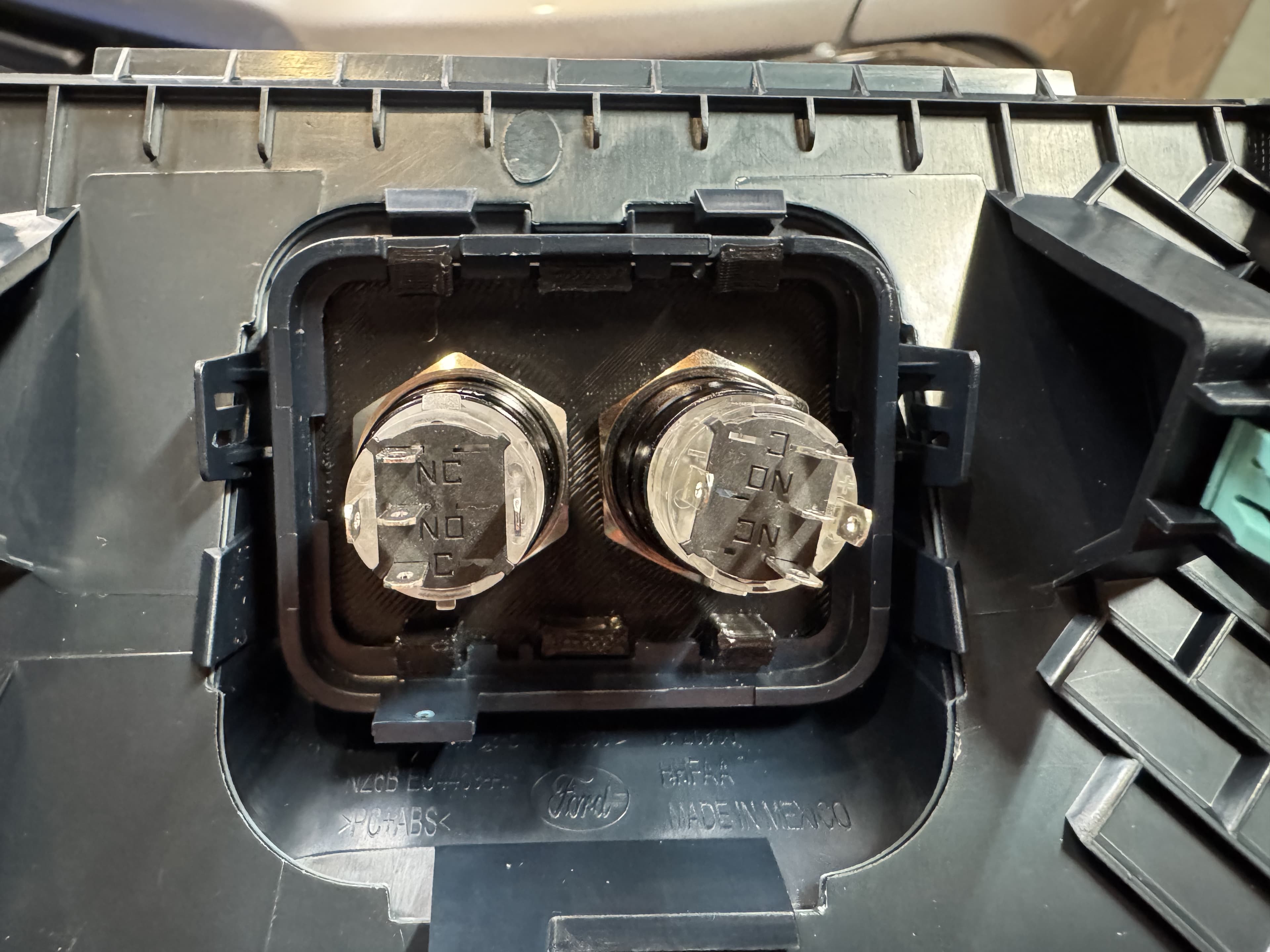 Ford Maverick Trailer Control Switch Panel - image 5 of 5