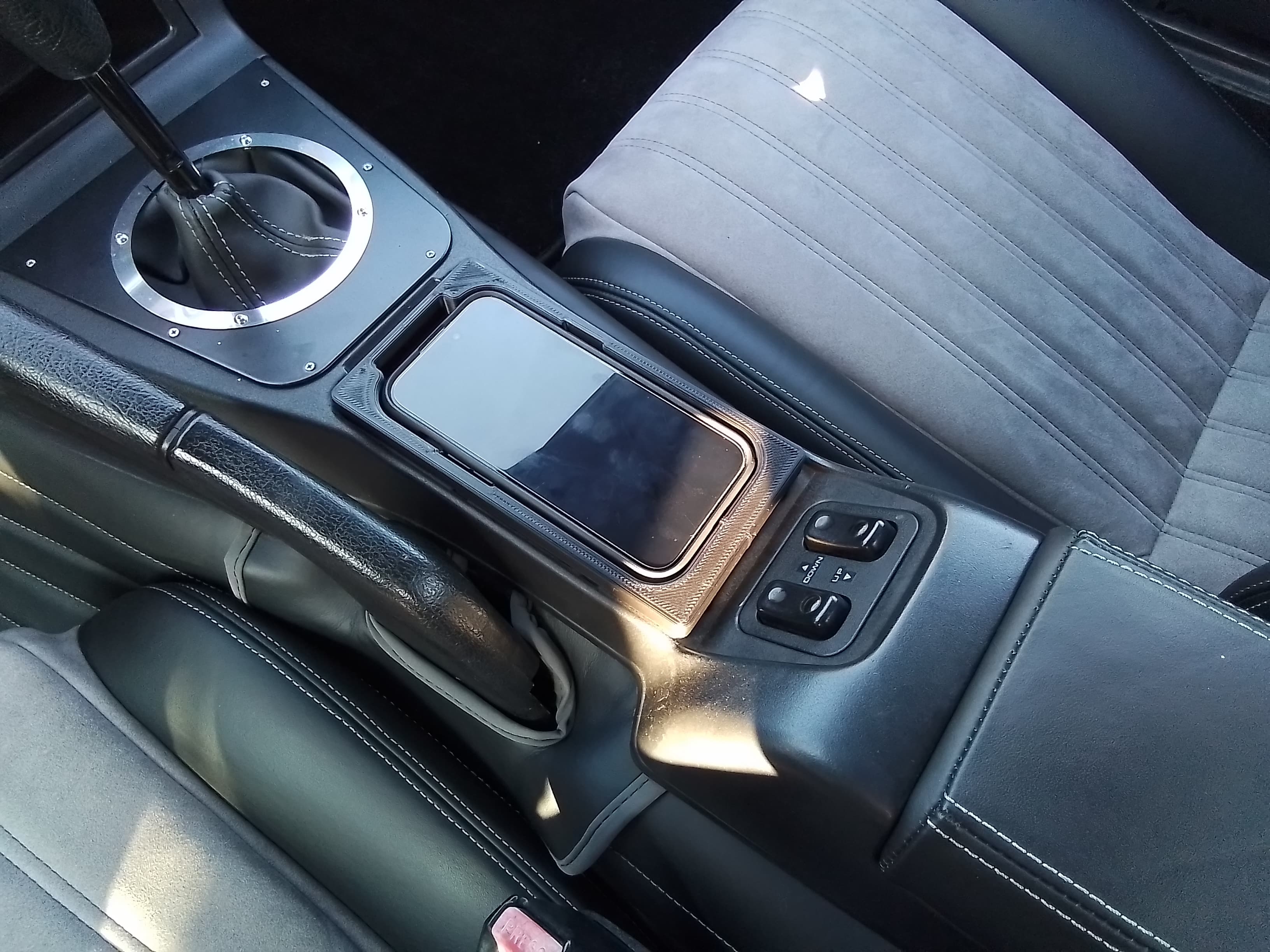 Mazda Miata MX5 NA center console Phone Inlay - image 2 of 2