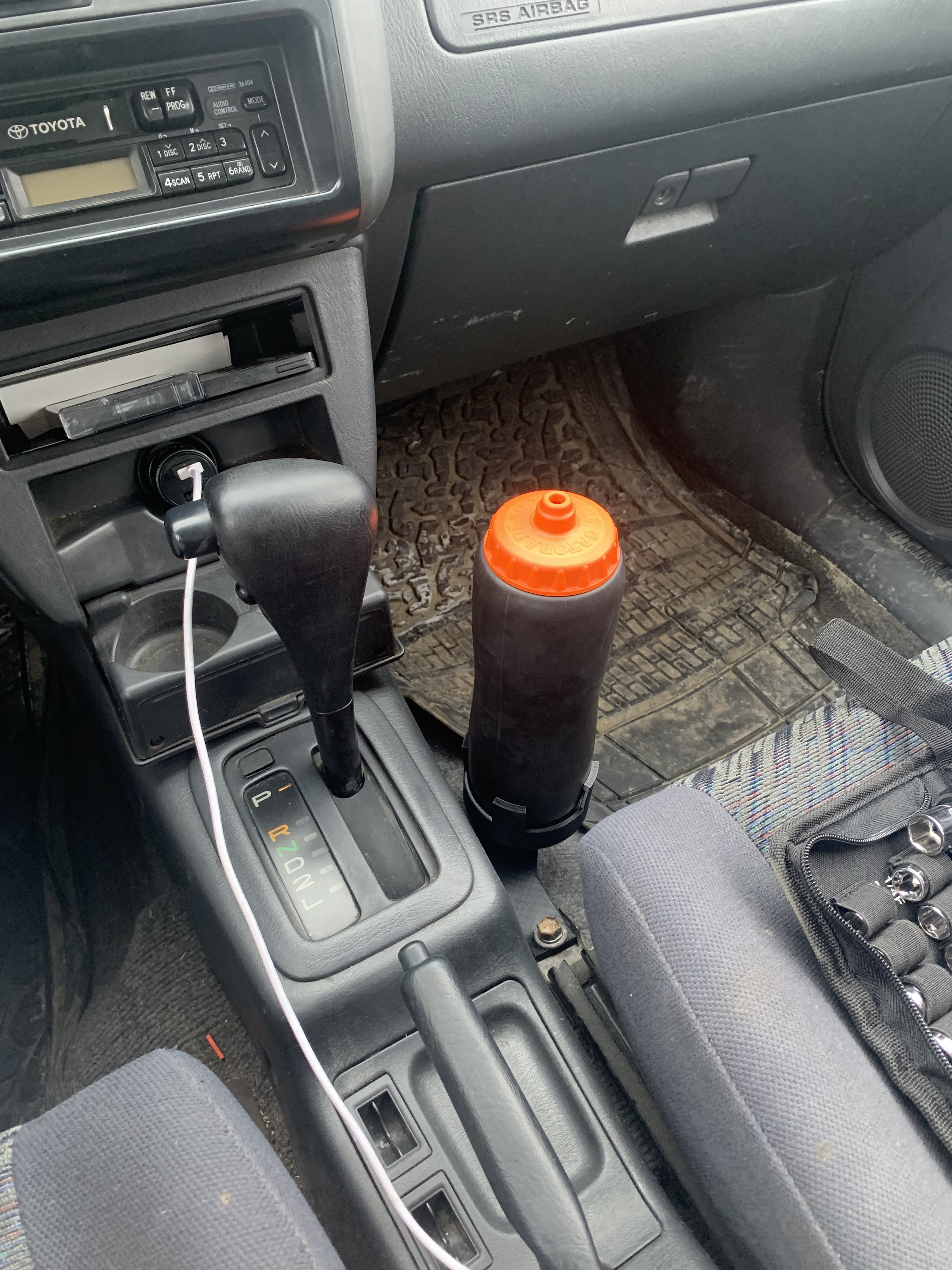 1996-2000 Toyota Rav4 Cup Holder - image 4 of 4