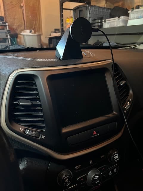 2014 Jeep Cherokee Dash Console Mount 2 - image