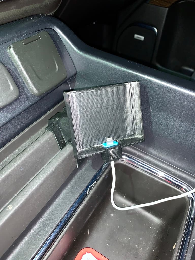 Slotted GMC Sierra/Chevrolet Silverado iPhone Mount (2014 to 2018 with center console) - image