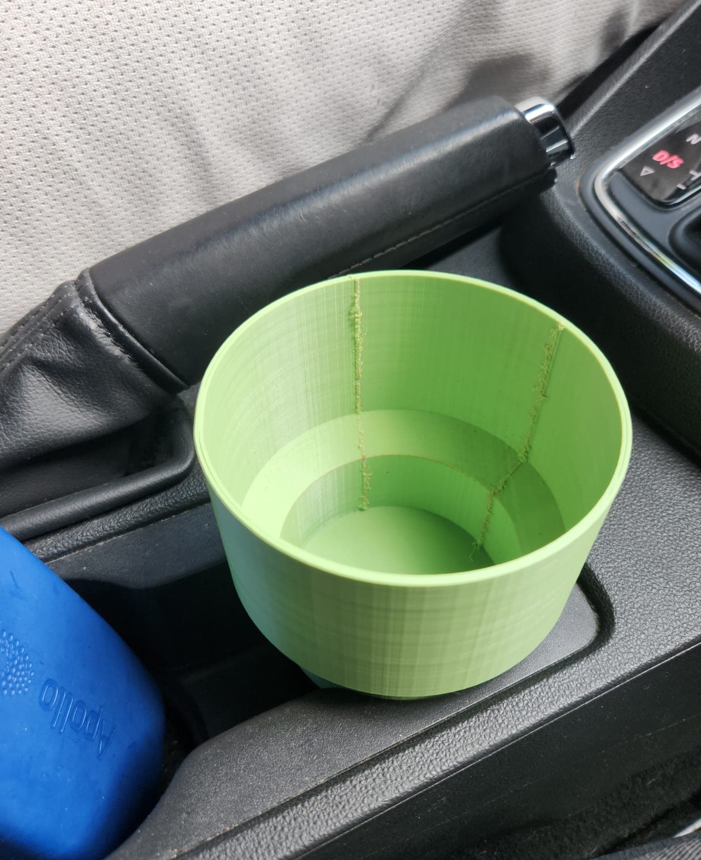 Bigger Cup Holder for Shaker - Seat Leon - image