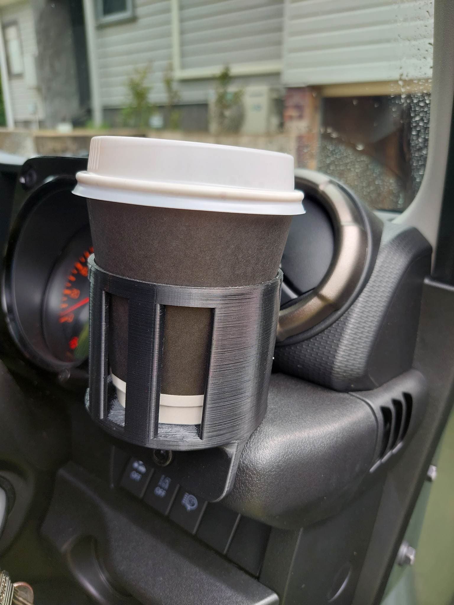 Suzuki Jimny Cup holder - image 5 of 5