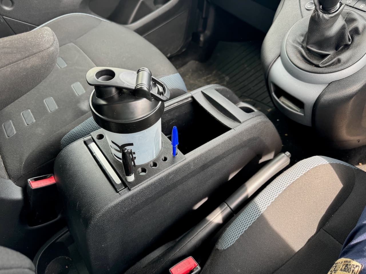 Citroen Berlingo Cup Holder for central storage box - image 4 of 6