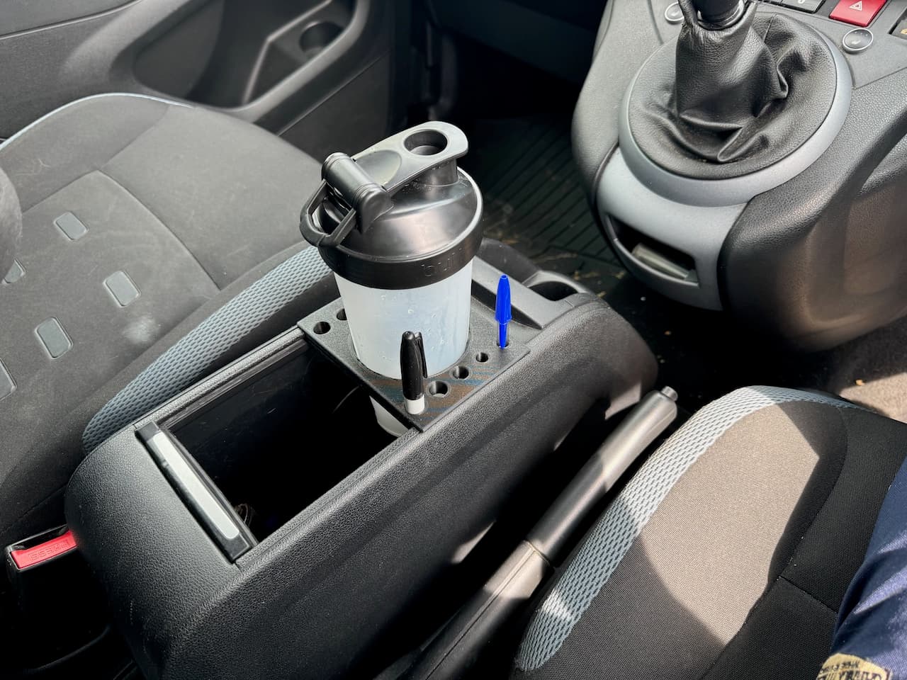 Citroen Berlingo Cup Holder for central storage box - image 5 of 6