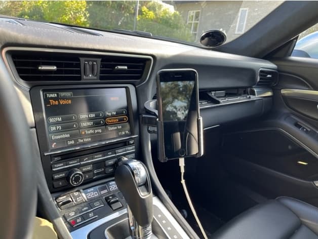 Porsche iPhone 6/7/8 Holder preview