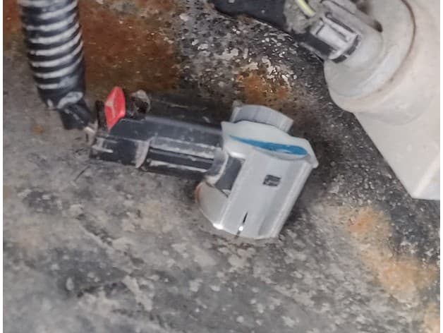 GMC Parking Sensor Retainer preview