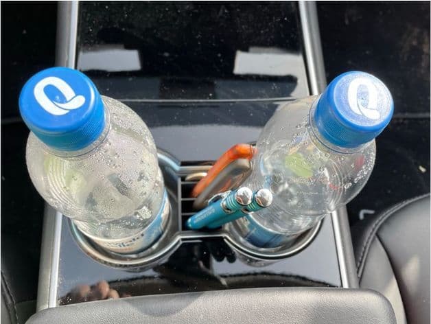 Tesla Model 3 Cupholder Mini-Storage for reading-glasses and shopping-cart token preview