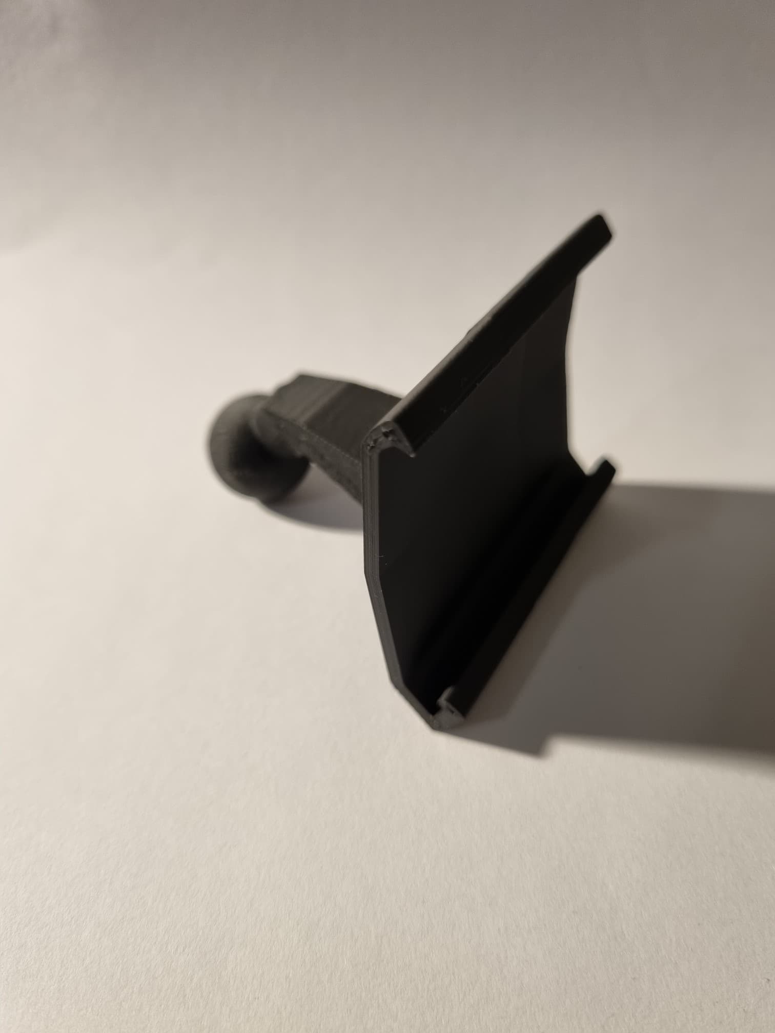 Phone car holder Toyota CH-R preview