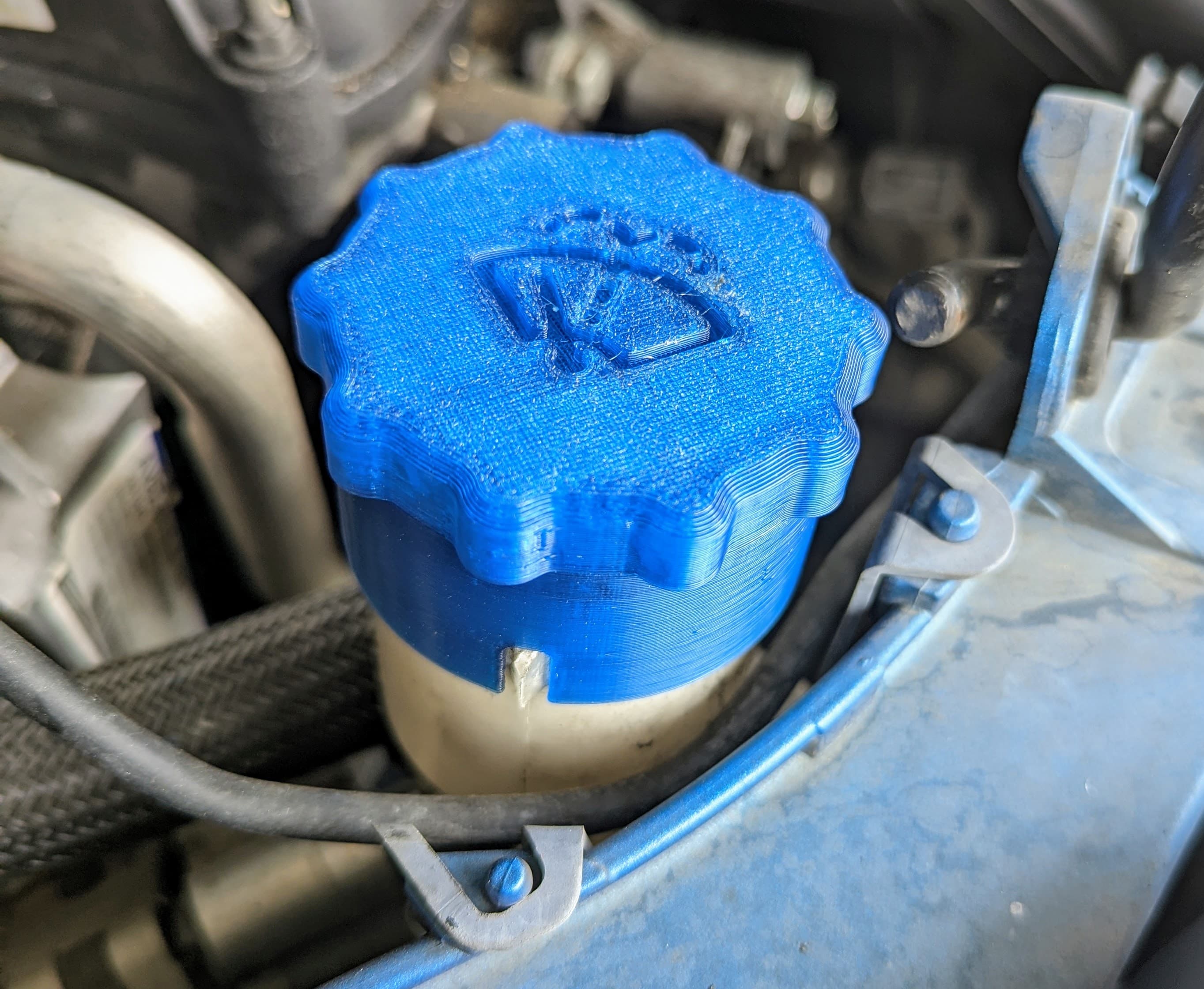 Ford Focus 2012 Windshield Washer Fluid Reservoir Cap v3 preview