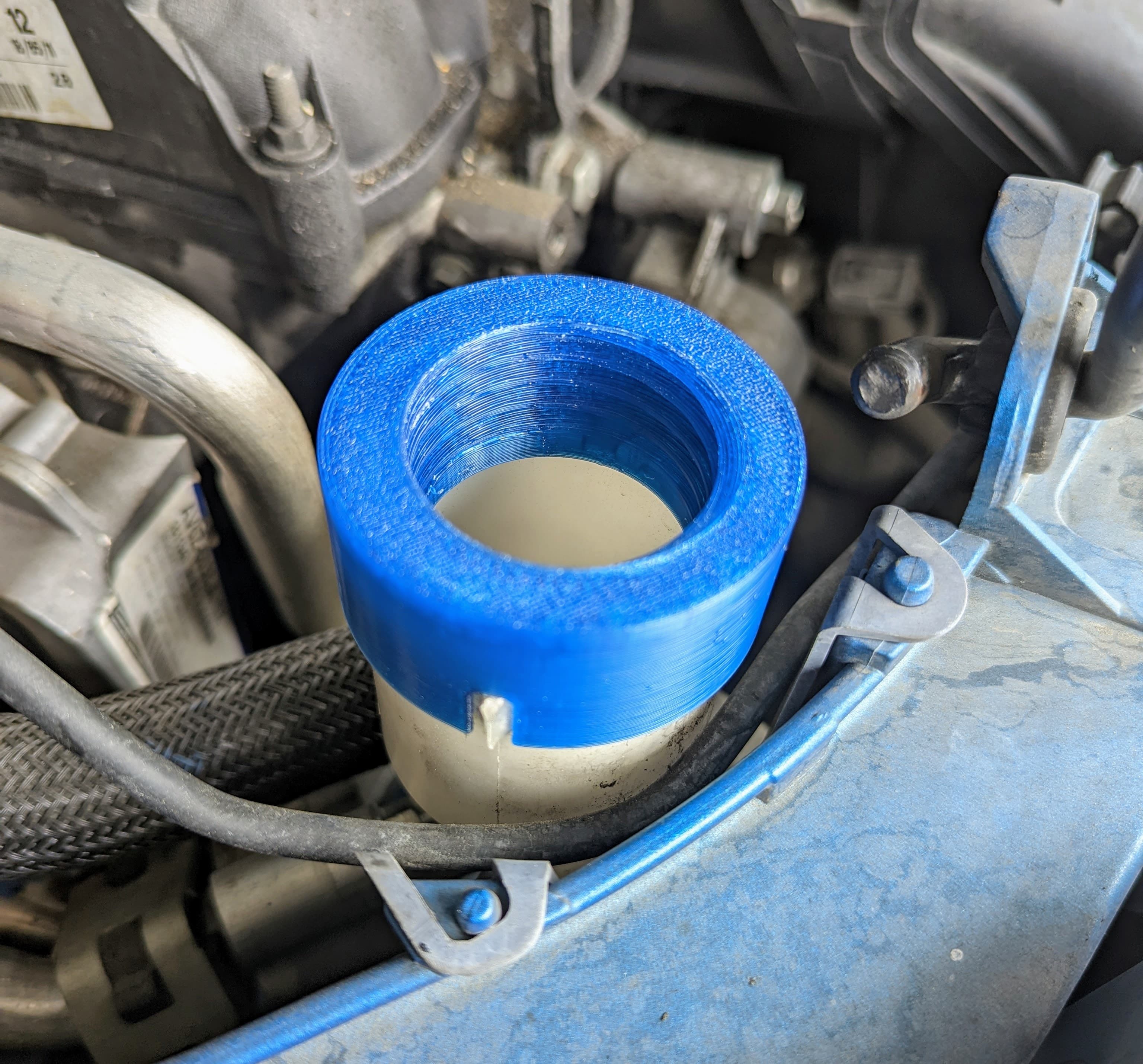Ford Focus 2012 Windshield Washer Fluid Reservoir Cap v3 preview