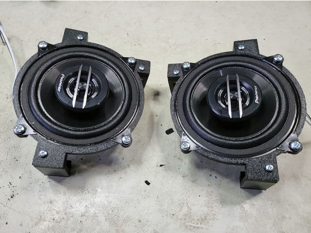 Photo of Renault Twizy Speaker Mounts