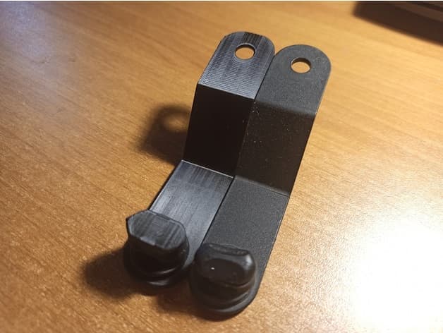Mazda MX5 NA/NB floor mat bracket - image 2 of 4