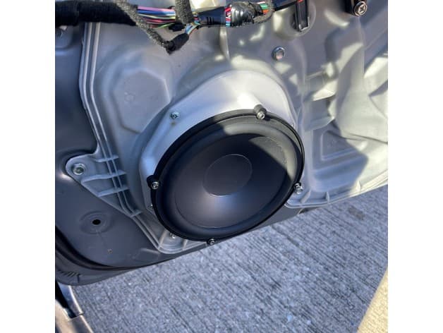 Mazda 3 Speaker Adapter - image