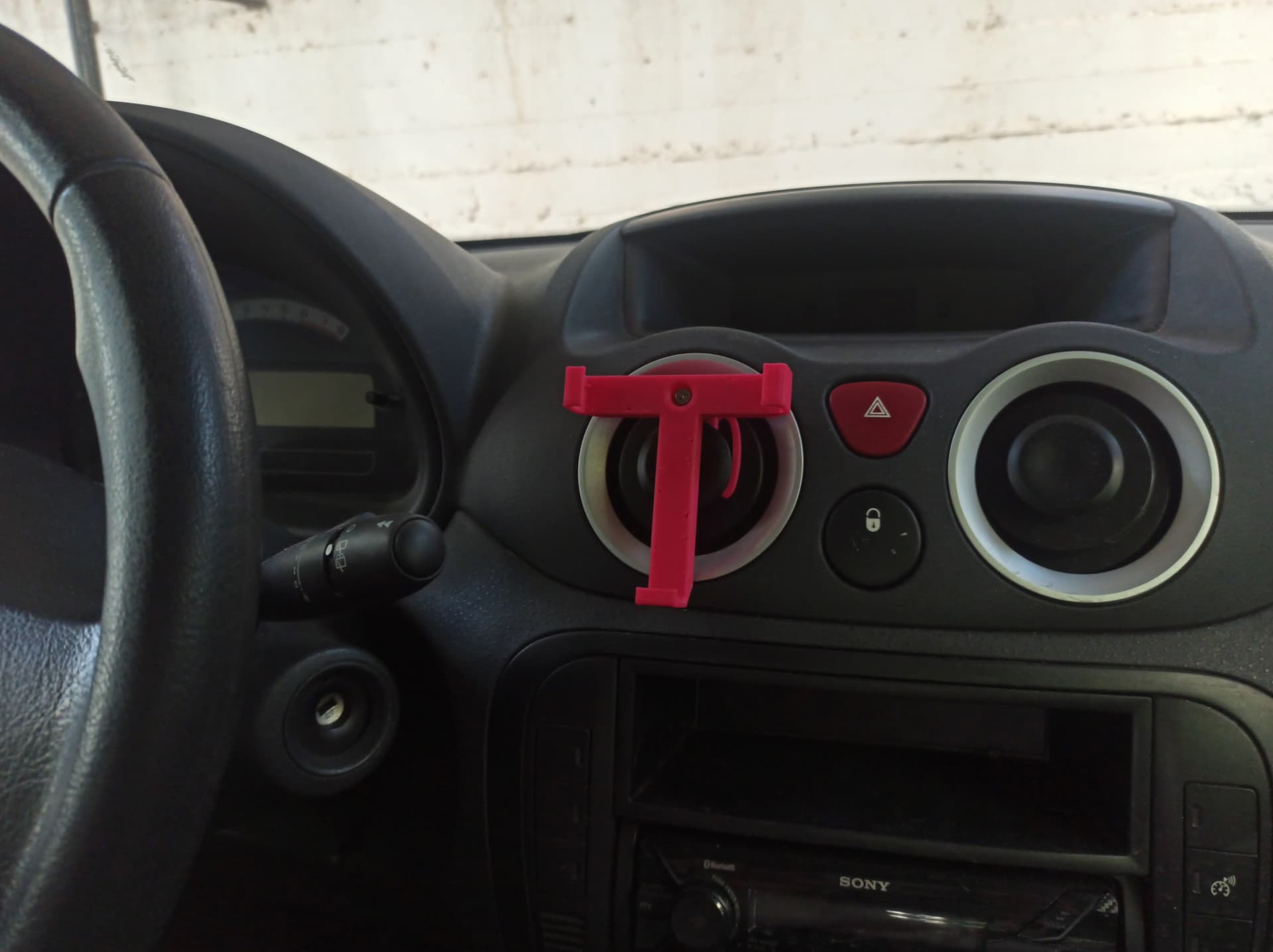 Photo of Citroen Phone Mount