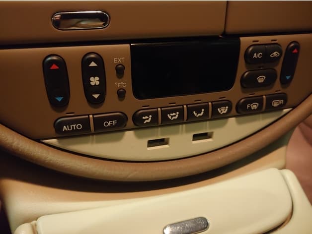 Jaguar S-Type USB Charger - image 2 of 2