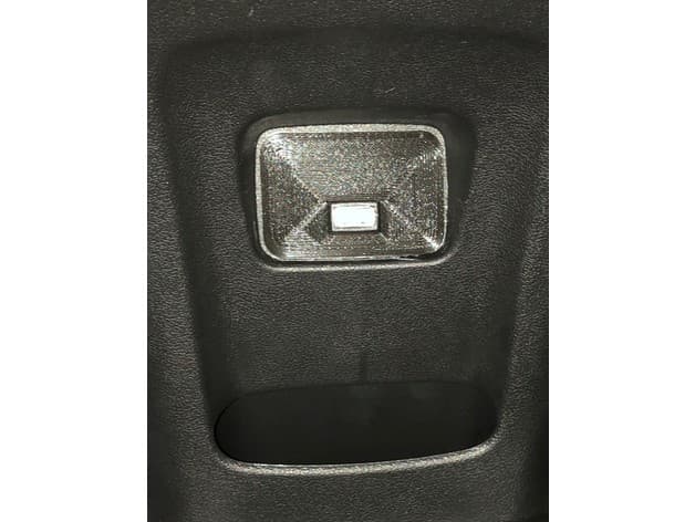Photo of USB-Panel for bottle cage in Ducato / Jumper