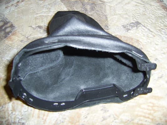 Fastening of the cover of the gearbox Renault Logan 1 handle - image 2 of 2