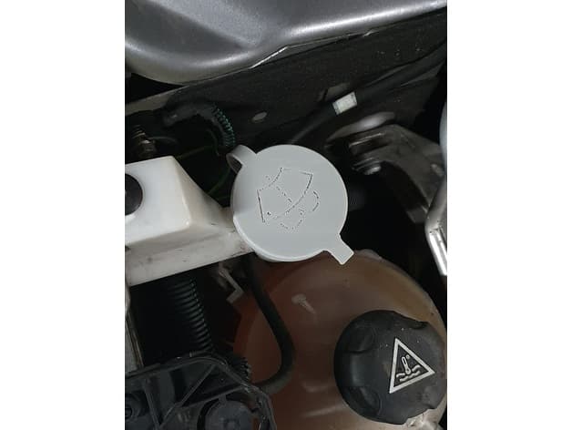 Wiper Washer Reservoir Cap (TPU print) - image 3 of 5