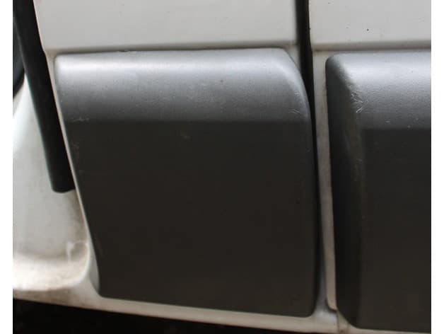 Renault trafic van clip - image 5 of 6