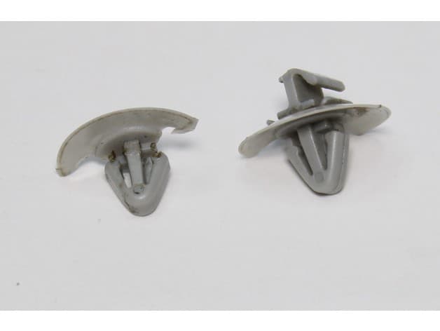Renault trafic van clip - image 3 of 6